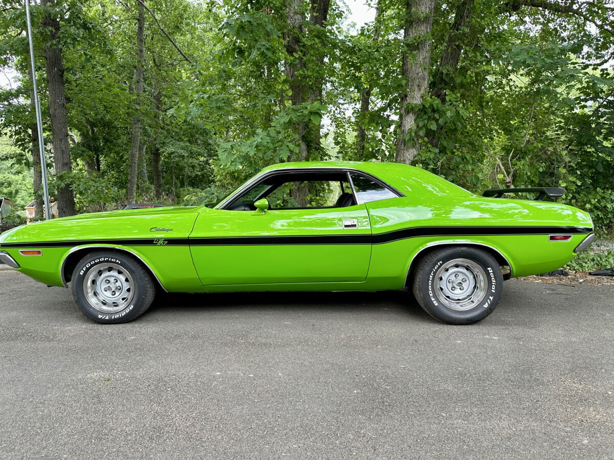 1970 Dodge Challenger - photo 4