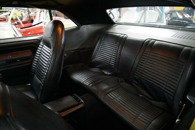 1970 Dodge Challenger R/T - photo 12