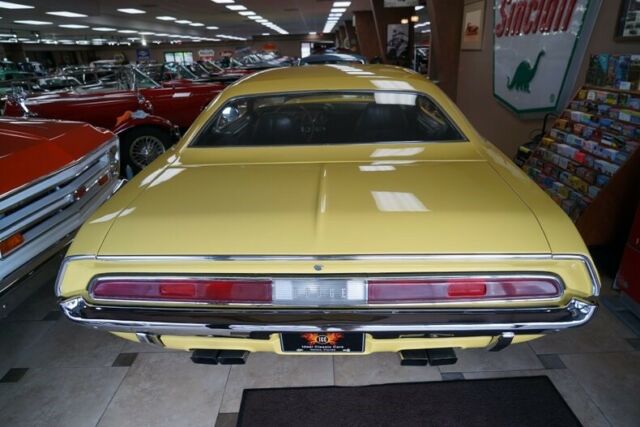 1970 Dodge Challenger R/T - photo 6