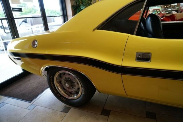 1970 Dodge Challenger R/T - photo 7