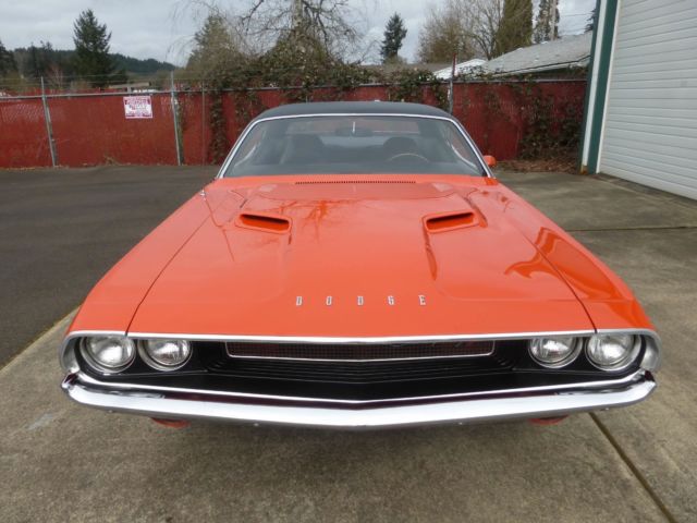 1970 Dodge Challenger R/T - photo 3