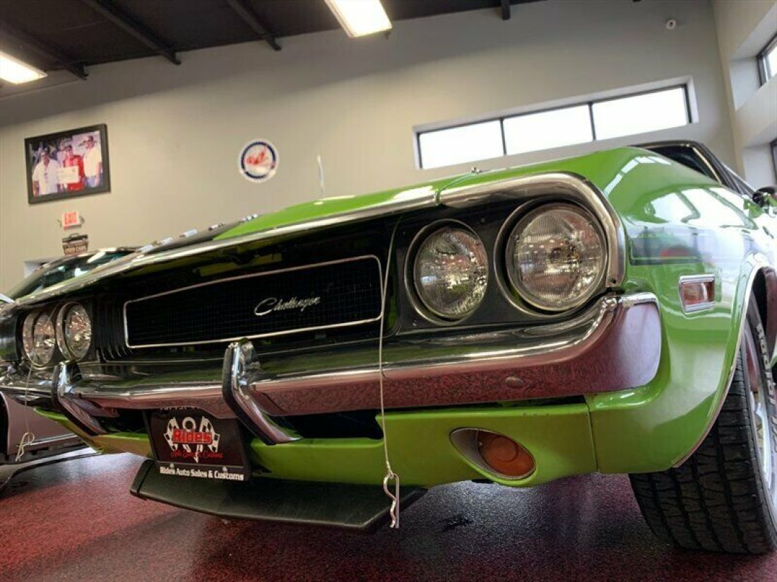 1970 Dodge Challenger R/T - photo 2