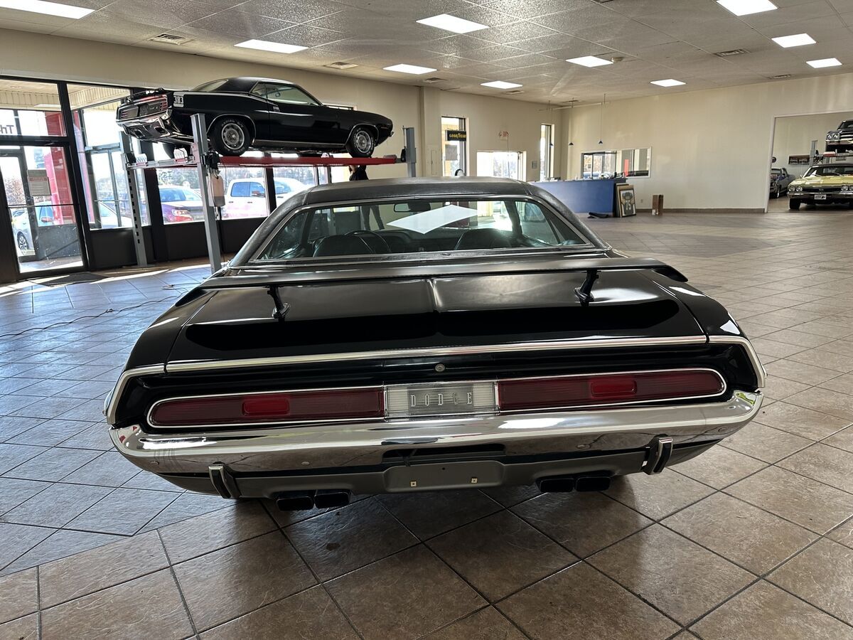 1970 Dodge Challenger R/T - photo 6