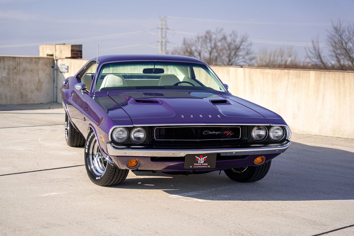 1970 Dodge Challenger R/T - photo 4