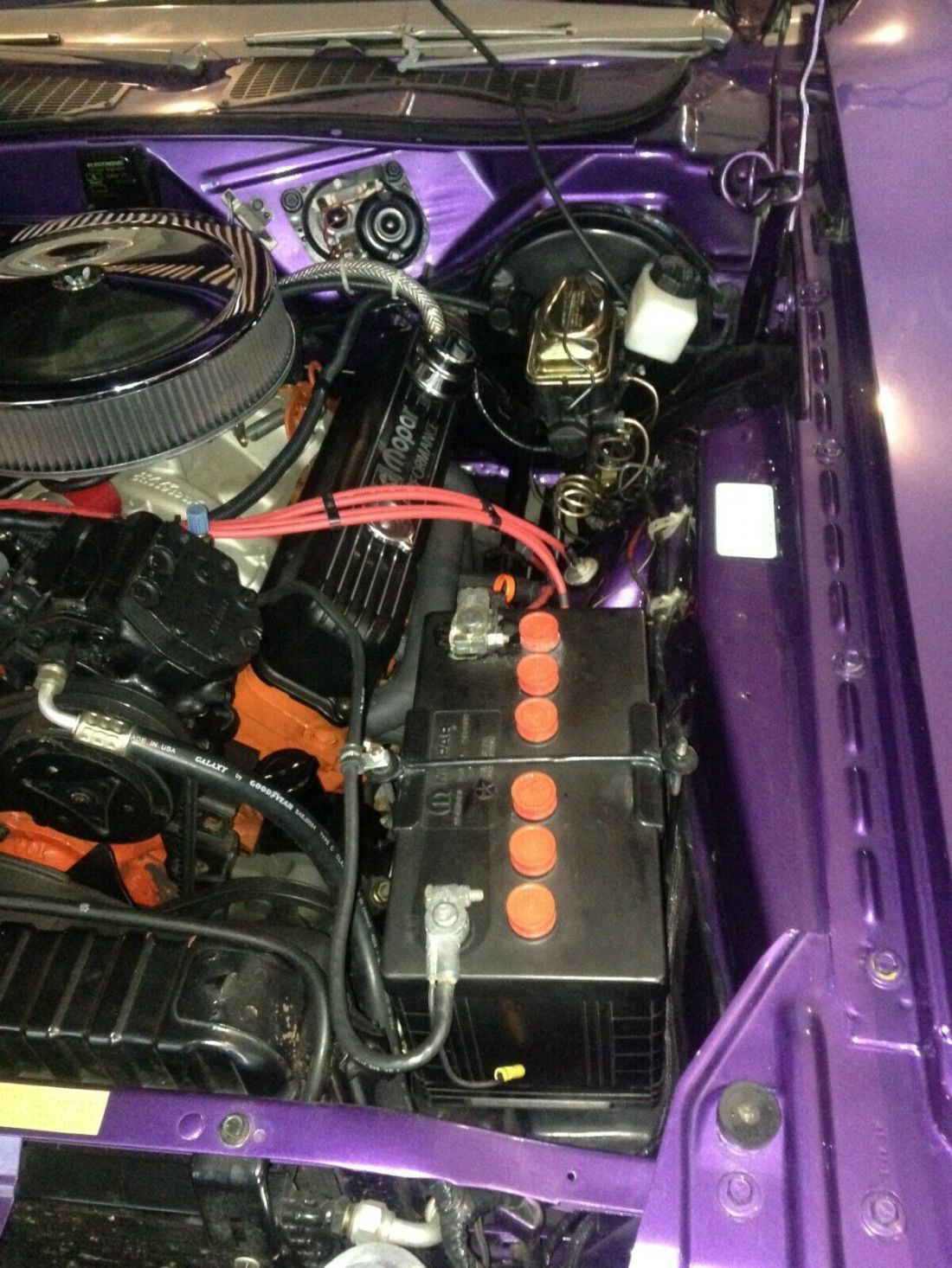 1970 Dodge Challenger - photo 10