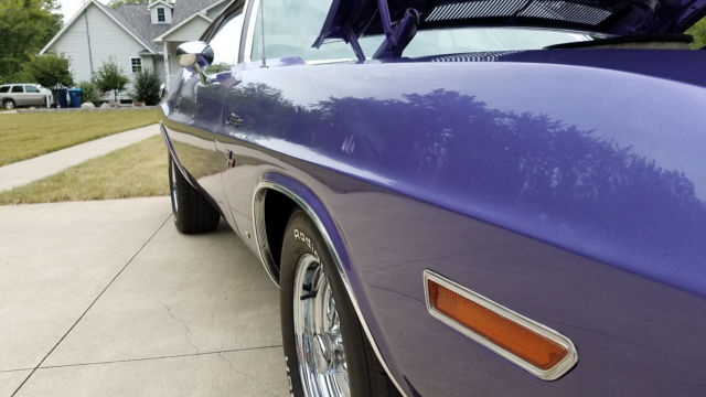 1970 Dodge Challenger - photo 6