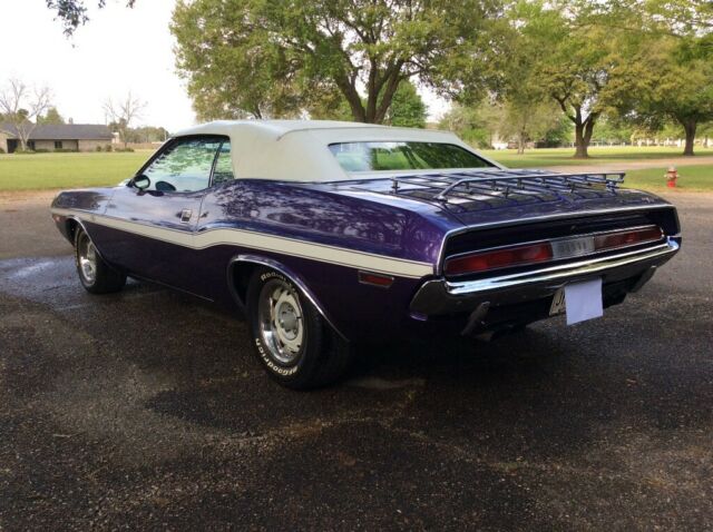1970 Dodge Challenger RT convertible - photo 4