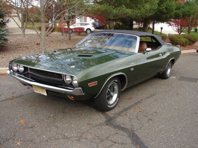 1970 Dodge Challenger R/T - photo 2