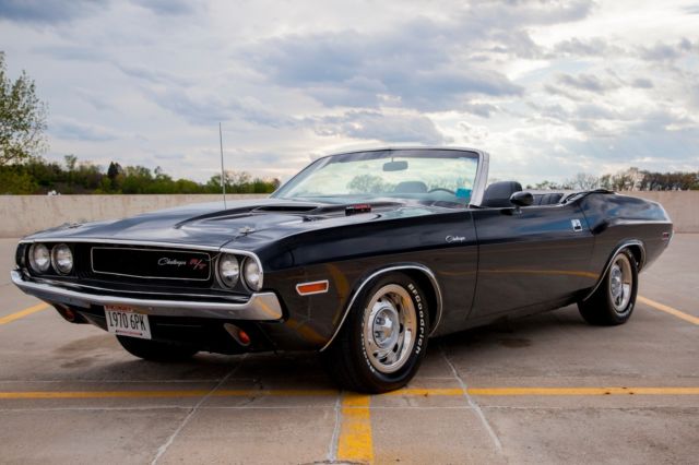 1970 Dodge Challenger - photo 2