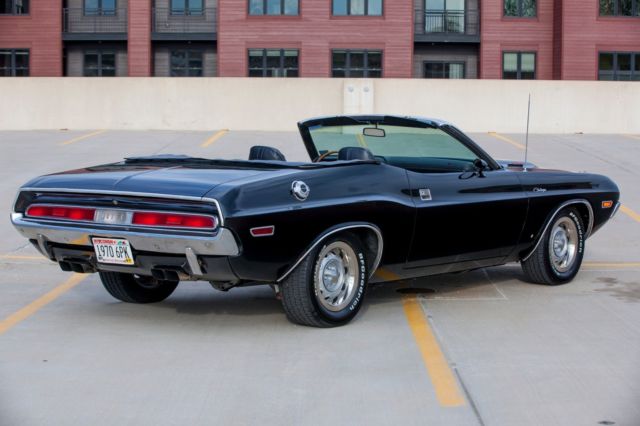1970 Dodge Challenger - photo 8