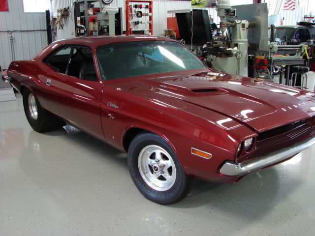 1970 Dodge Challenger R/T HEMI - photo 2