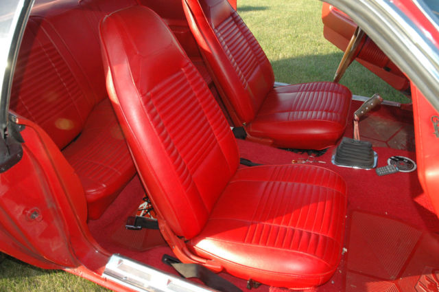 1970 Dodge Challenger R/T - photo 5