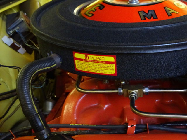 1970 Dodge Challenger R/T Hardtop 2-Door - photo 4