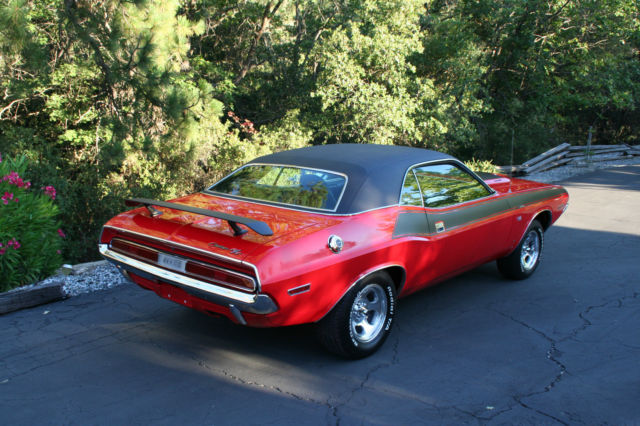 1970 Dodge Challenger - photo 2