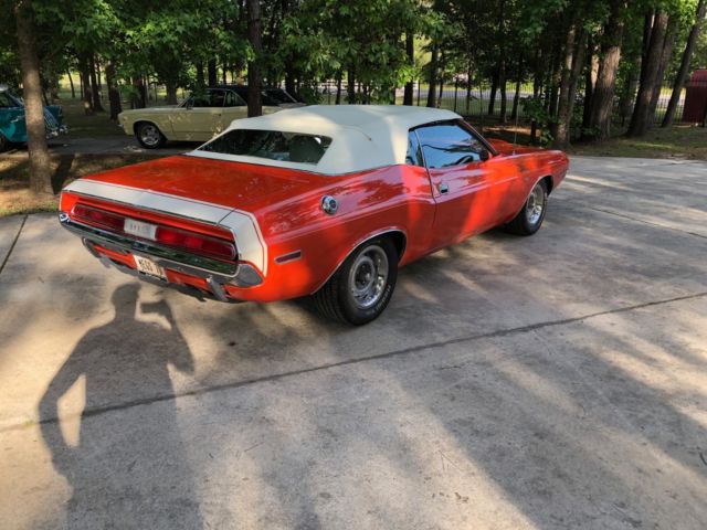 1970 dodge challenger r/t hemi orange convertible 1970 Dodge Challenger r/t
