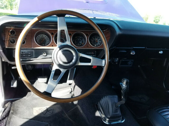 1970 Dodge Challenger R/T - photo 6