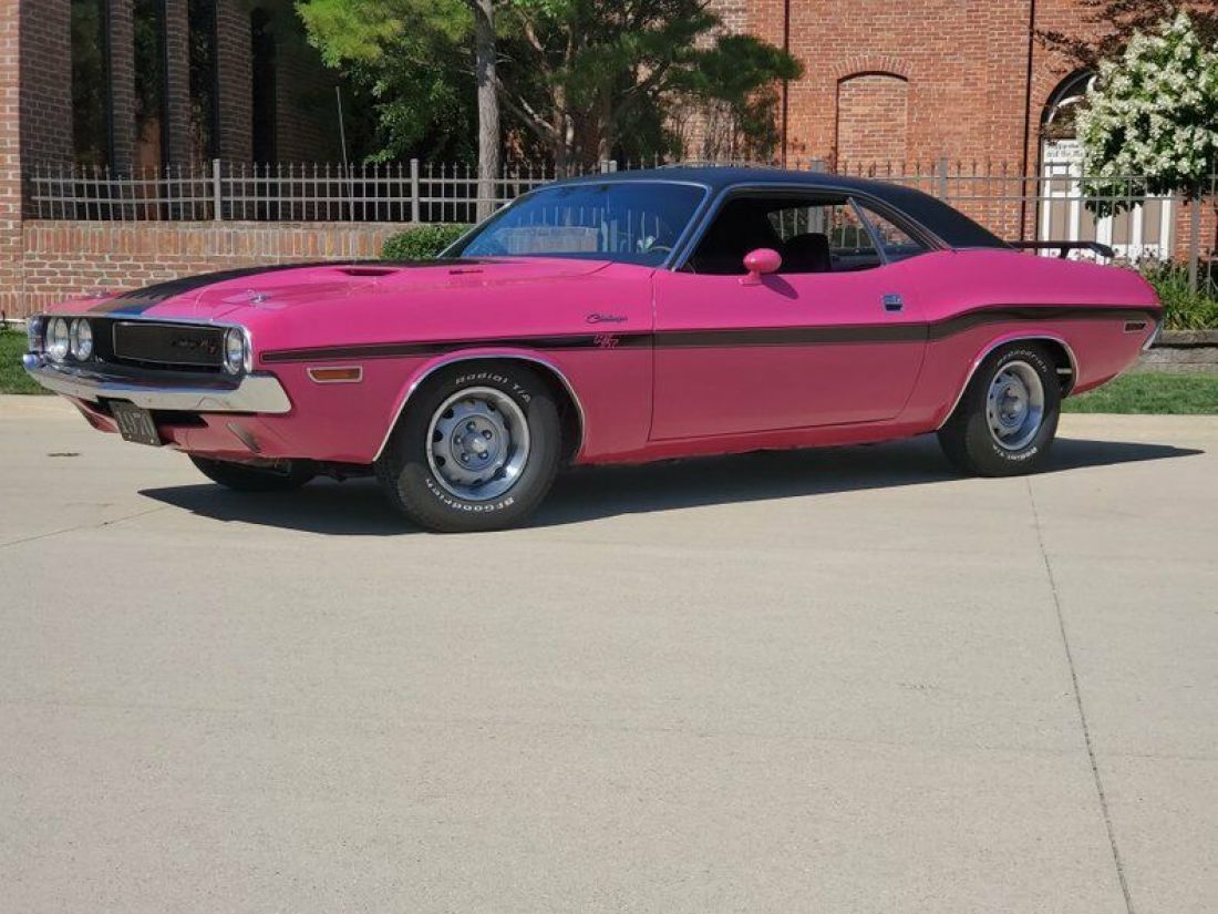 1970 Dodge Challenger - photo 2