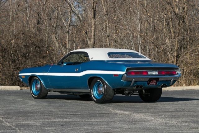 1970 Dodge Challenger Free Shipping Until January 1 - photo 6