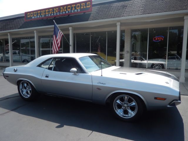 1970 Dodge Challenger R/T Rotisserie Restore 540 hp 440 ci engine 1970 Dodge Challenger R/T