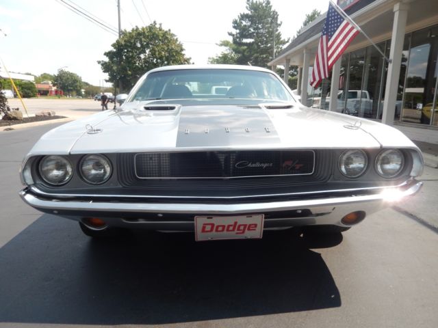 1970 Dodge Challenger R/T - photo 4