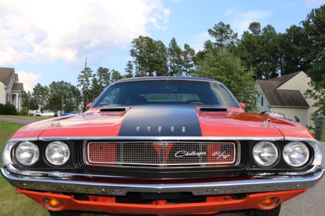 1970 DODGE CHALLENGER R/T SE 383 4 SPEED HEMI ORANGE 1970 Dodge Challenger R/T SE