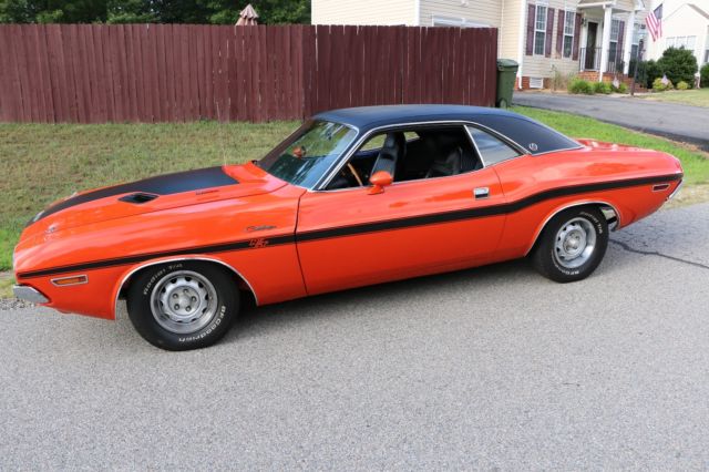 1970 Dodge Challenger R/T SE - photo 4