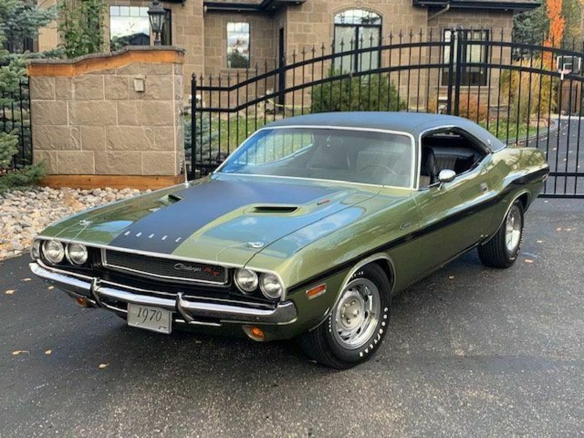 1970 Dodge Challenger 383 RT SE 1 OF 1 4 SPEED - photo 2