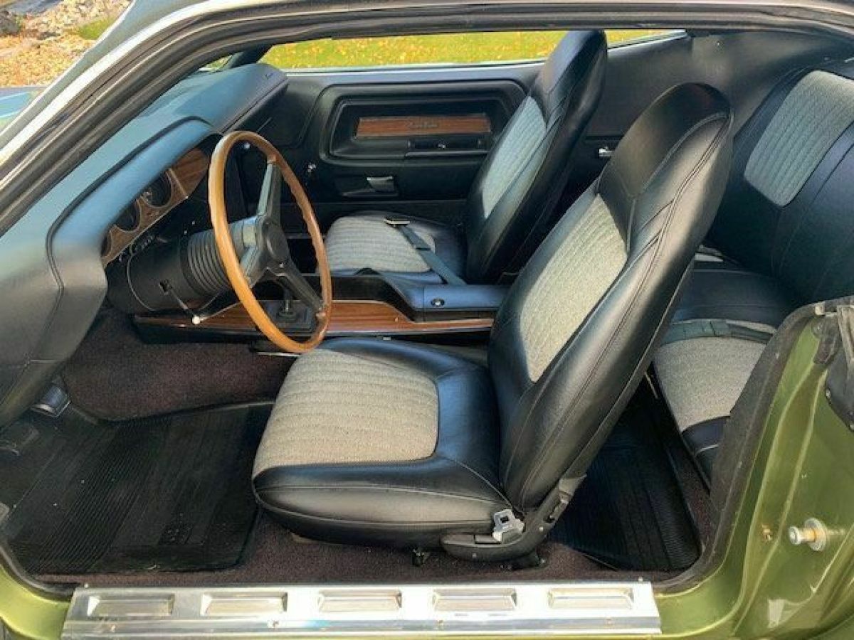 1970 Dodge Challenger 383 RT SE 1 OF 1 4 SPEED - photo 9