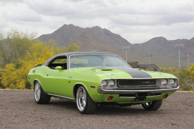 1970 Dodge Challenger R/T SE Re-Creation 1970 Dodge Challenger RT/SE