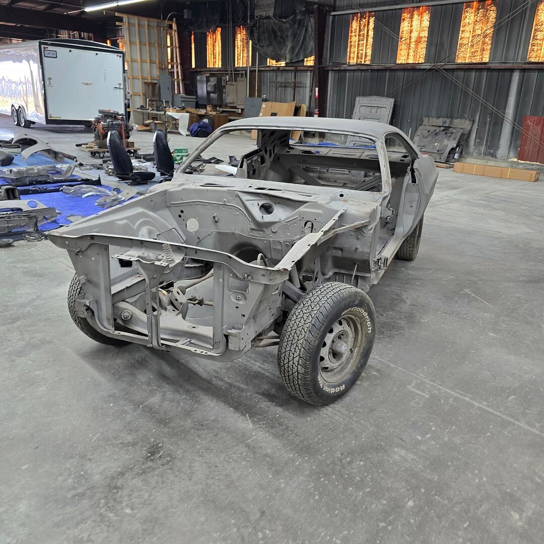 1970 Dodge Challenger - photo 2