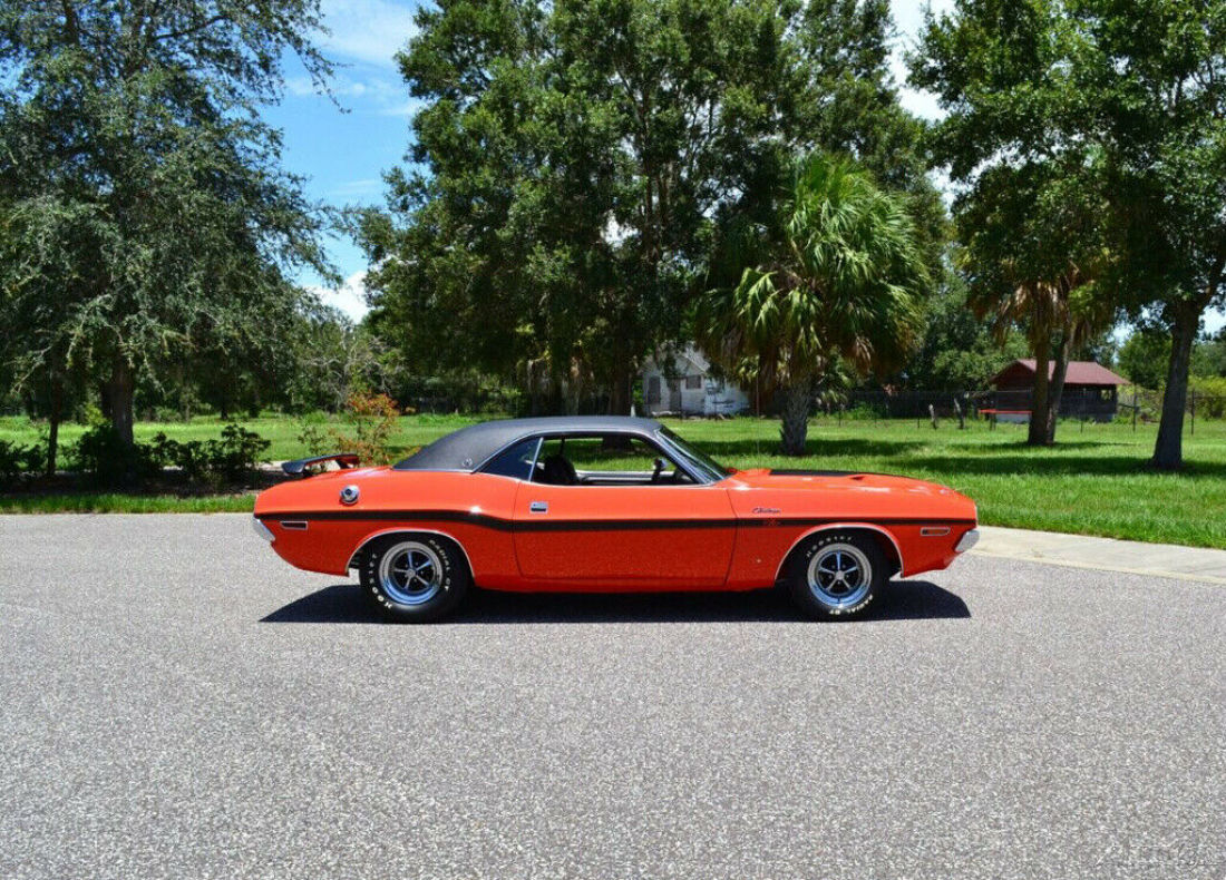 1970 Dodge Challenger True RT/SE Super Track Pak Dana 60 Rear Hemi Orange - photo 4