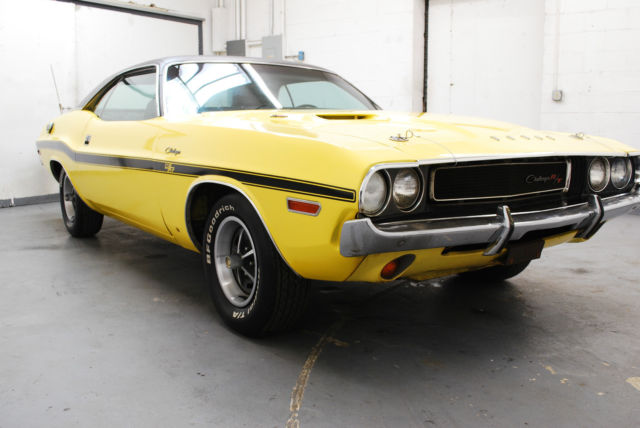 1970 Dodge Challenger R/T U Code Matching Numbers 440 Auto Console Rally Gauges 1970 Dodge Challenger R/T