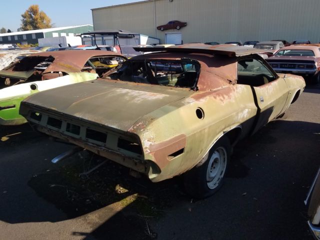 1970 Dodge Challenger - photo 3