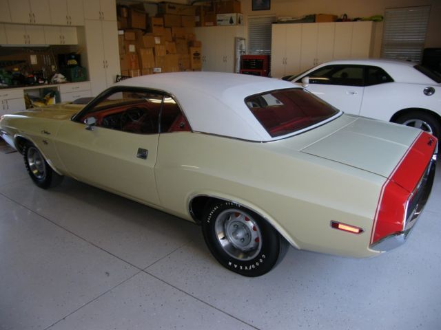1970 Dodge Challenger R/T - photo 11