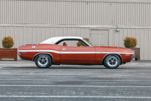 1970 Dodge Challenger - photo 11