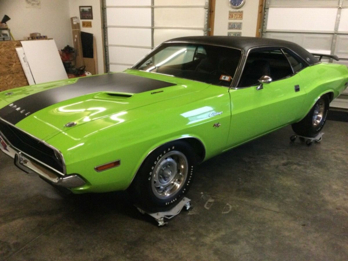 1970 Dodge Challenger RT/SE 383 4 speed factory air conditioning 48,036org mile 1970 Dodge Challenger
