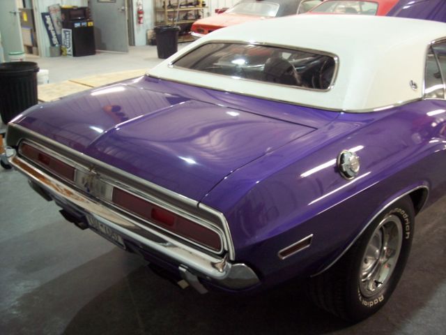 1970 Dodge Challenger SE - photo 3