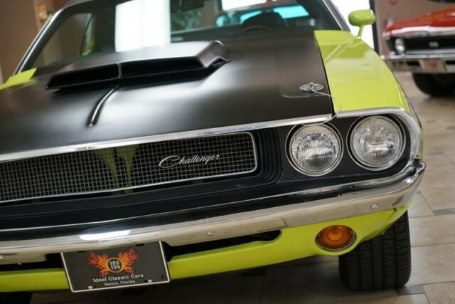 1970 Dodge Challenger T/A - photo 11
