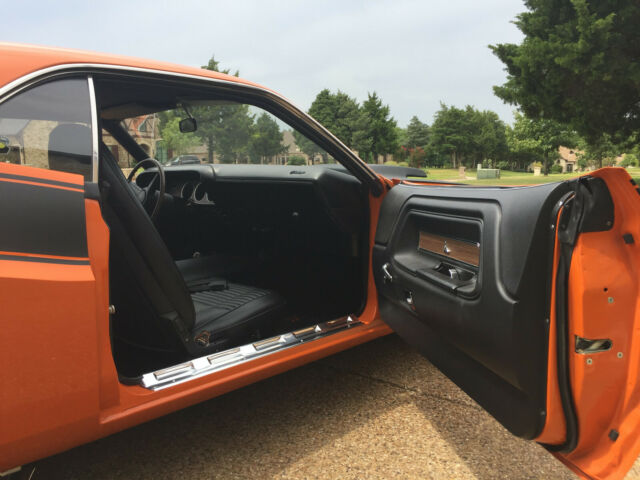 1970 Dodge Challenger T/A - photo 11