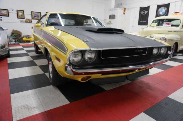 1970 Dodge Challenger TA 340 Six Pak - photo 10
