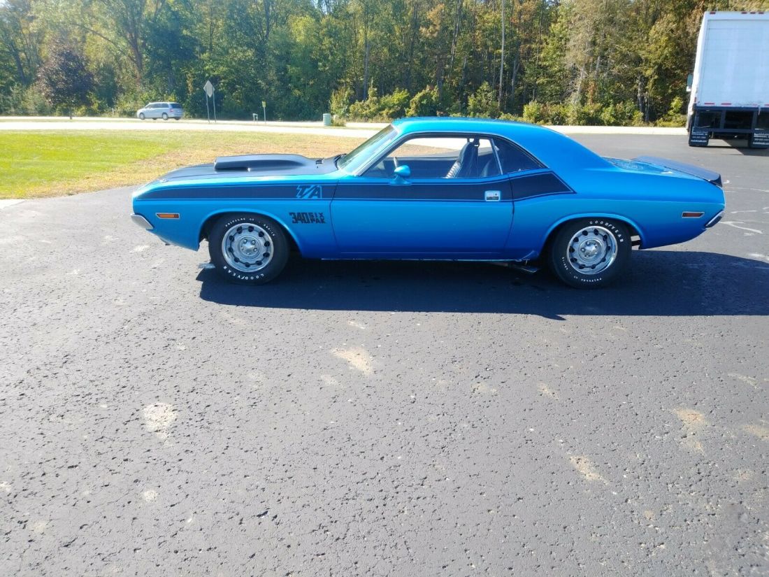 1970 Dodge Challenger - photo 9