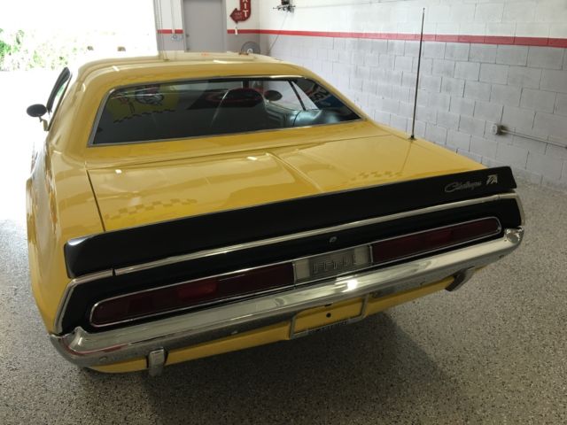 1970 Dodge Challenger TA - photo 6