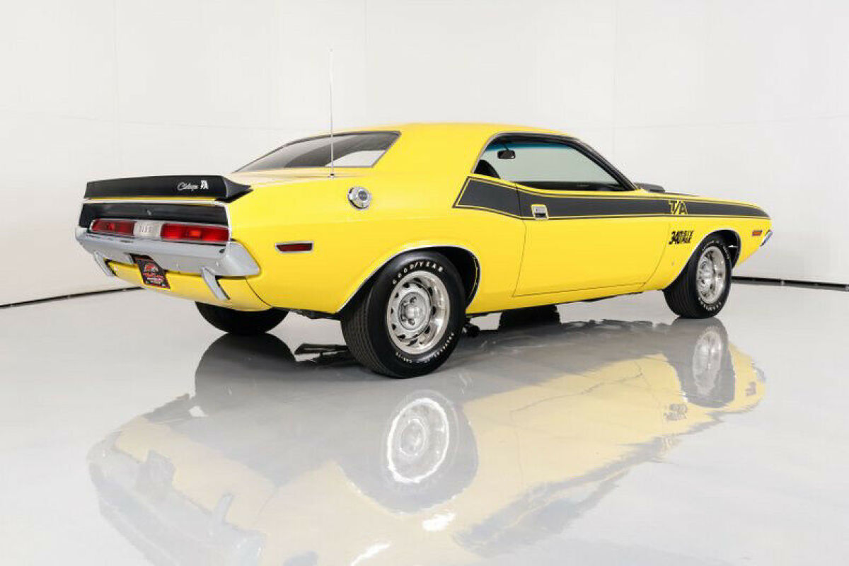1970 Dodge Challenger T/A Documented - photo 10