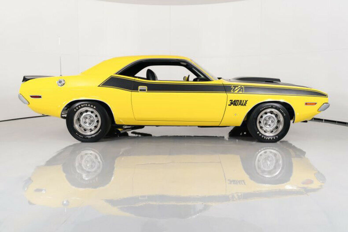 1970 Dodge Challenger T/A Documented - photo 12