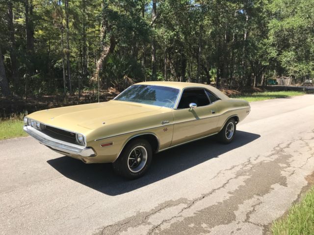 1970 Dodge Challenger, UN-restored, not a barn find, original 1970 Dodge Challenger
