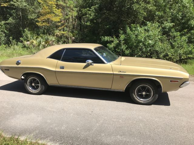 1970 Dodge Challenger - photo 6