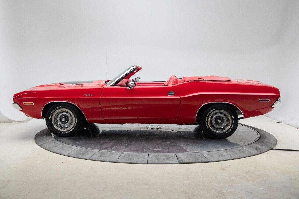 1970 Dodge Challenger - photo 5