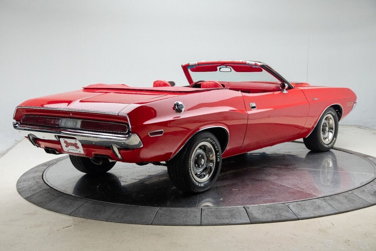 1970 Dodge Challenger - photo 8