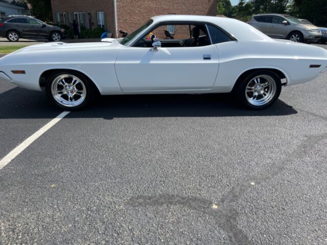 1970 Dodge Challenger - photo 2