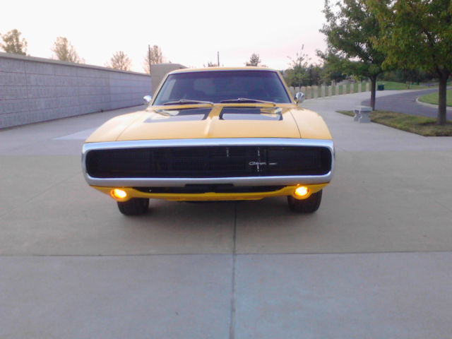 1970 Dodge Charger - photo 13